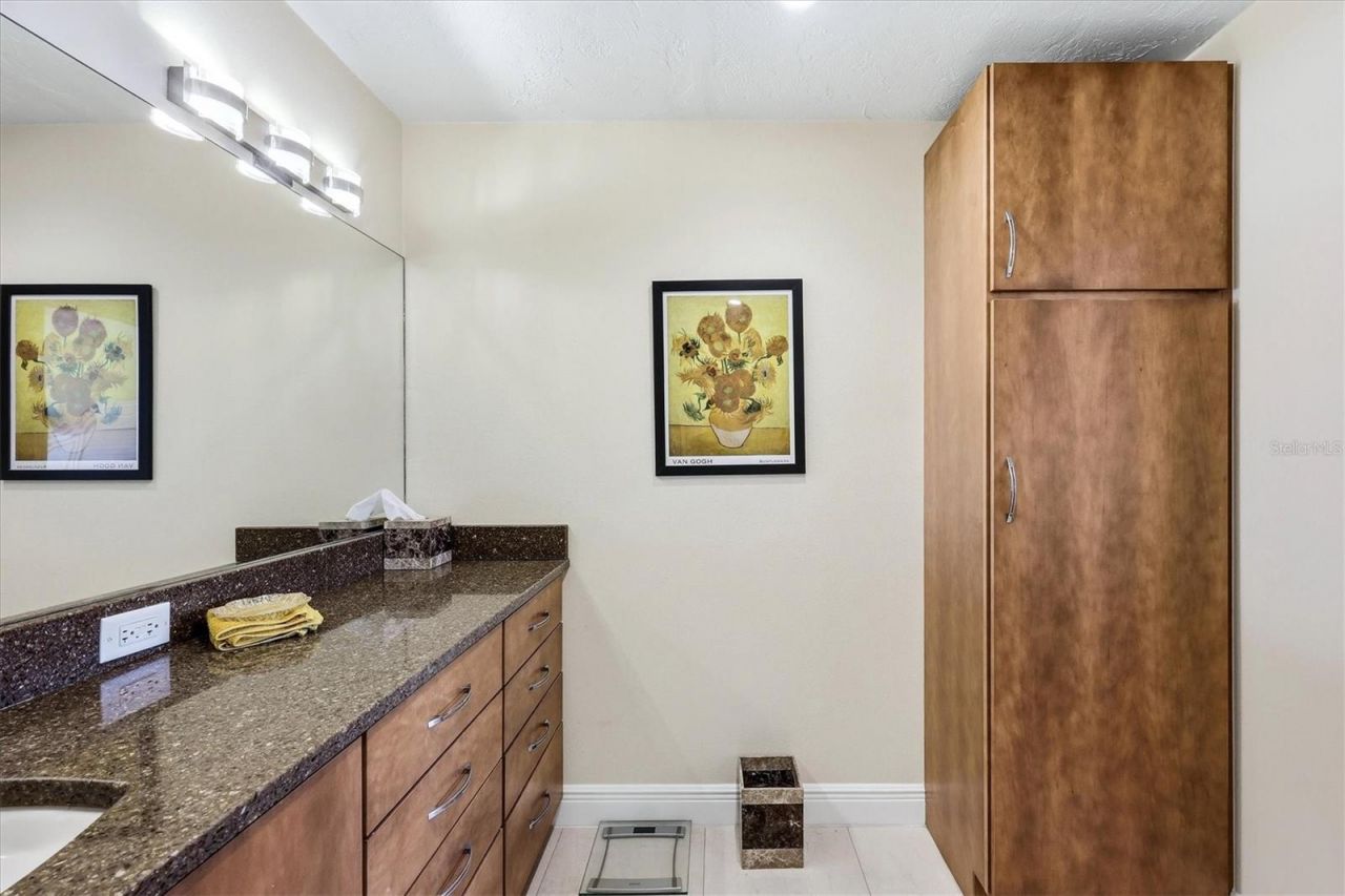5186 Lake Village Drive, Unit 90, Sarasota, FL 34235 Photo