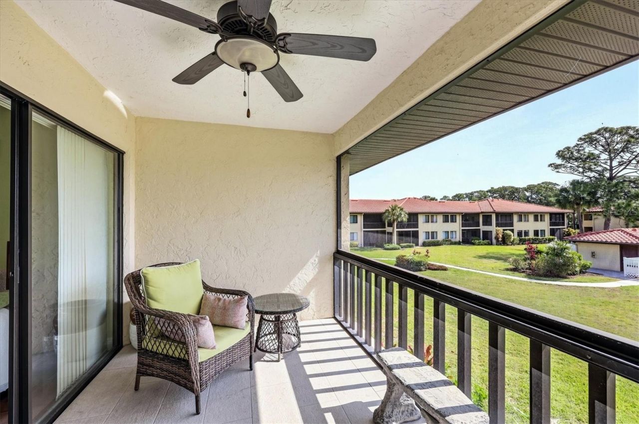 5186 Lake Village Drive, Unit 90, Sarasota, FL 34235 Photo