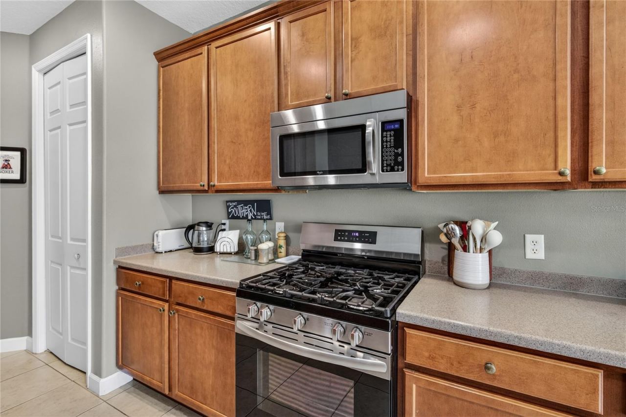 36806 Winfield Court, Grand Island, FL 32735 Photo
