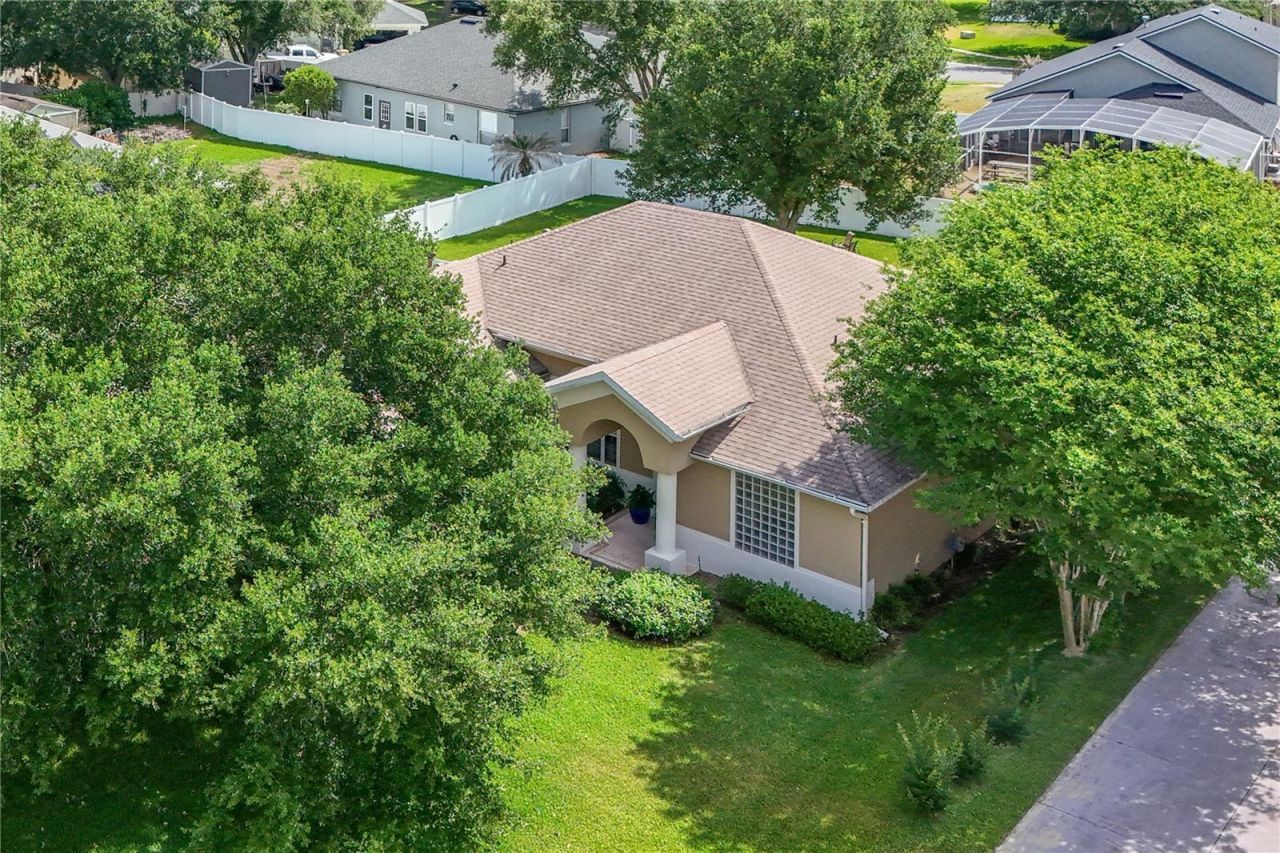36806 Winfield Court, Grand Island, FL 32735 Photo
