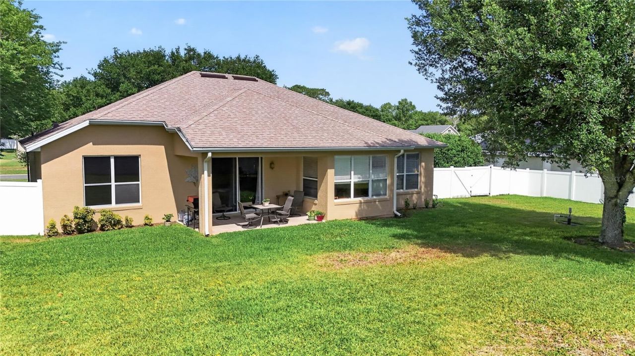 36806 Winfield Court, Grand Island, FL 32735 Photo