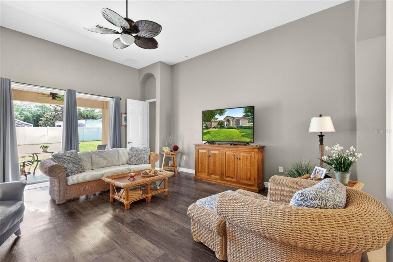 36806 Winfield Court, Grand Island, FL 32735 Photo