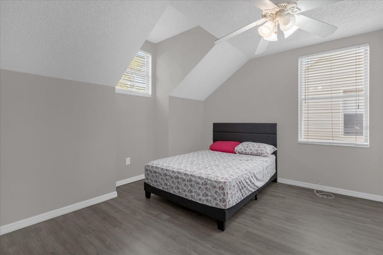 4342 Boca Woods Drive, Orlando, FL 32826 Photo