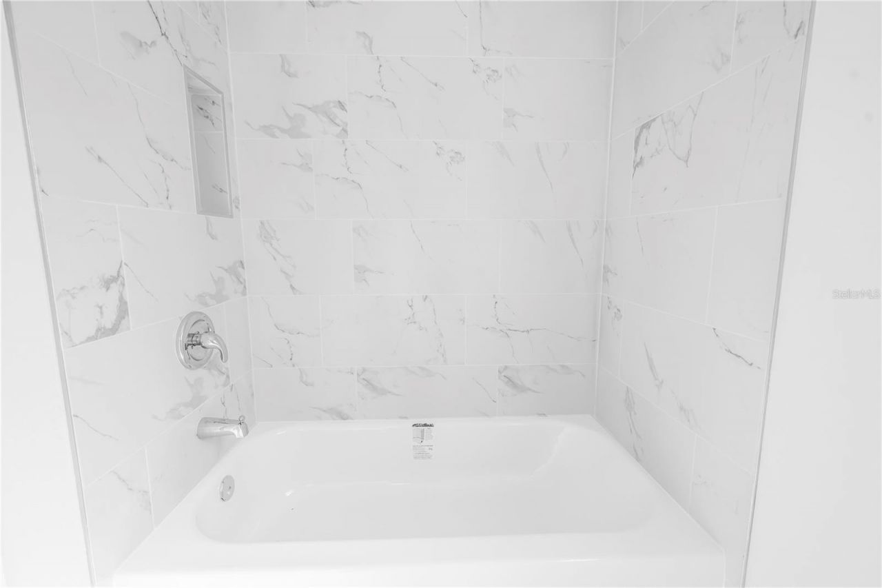 7443 2nd Street N, Saint Petersburg, FL 33702 Photo