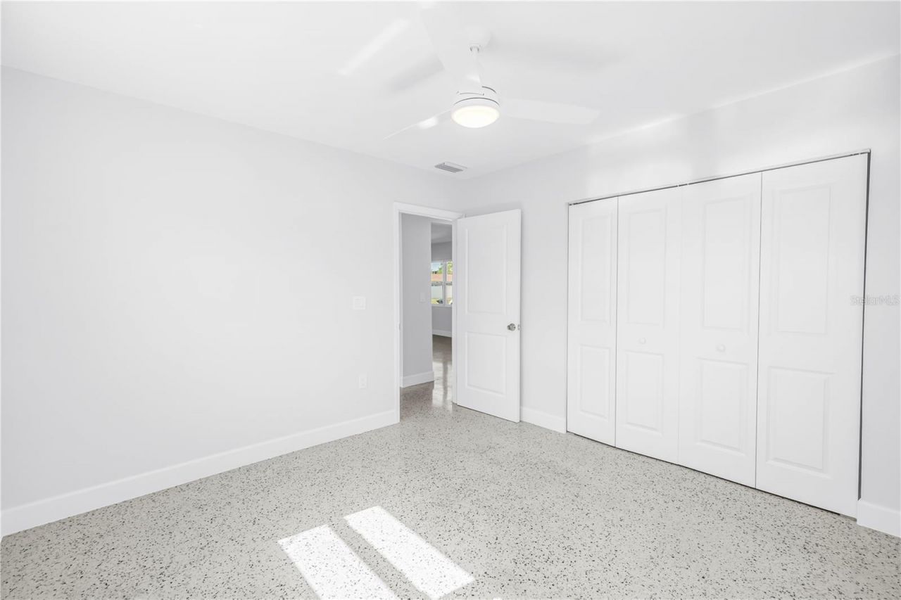 7443 2nd Street N, Saint Petersburg, FL 33702 Photo