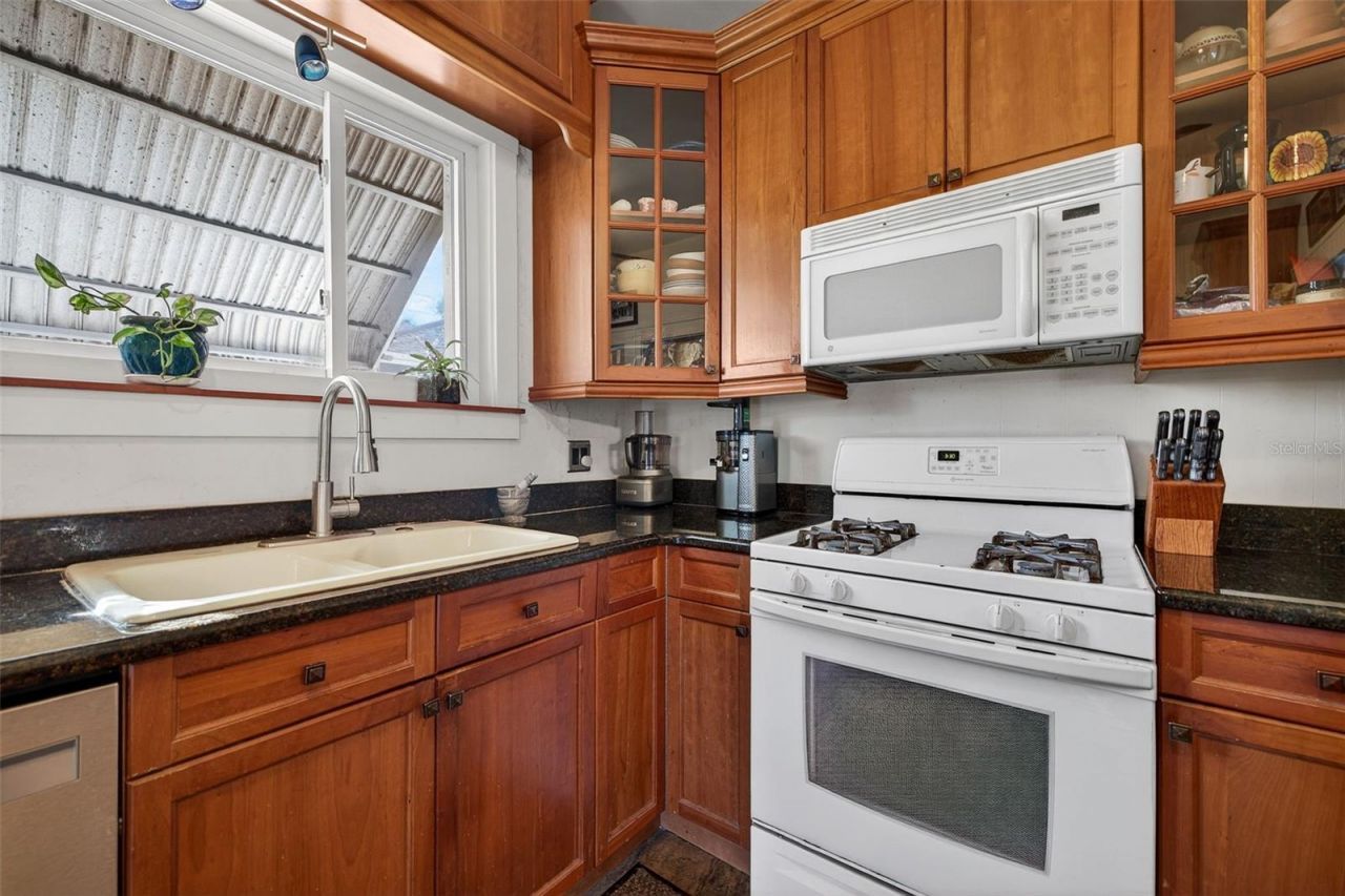 1138 23rd Avenue N, Saint Petersburg, FL 33704 Photo