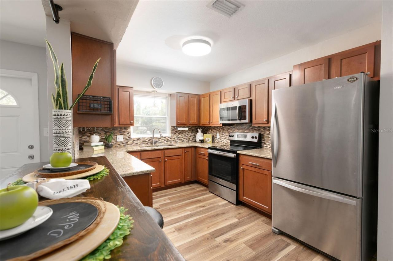 8242 31st Terrace N, Saint Petersburg, FL 33710 Photo
