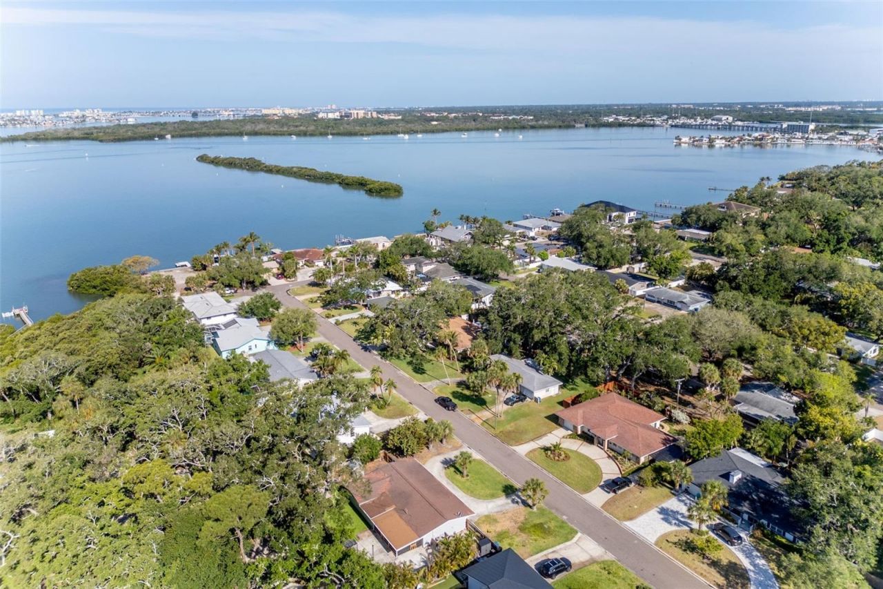8242 31st Terrace N, Saint Petersburg, FL 33710 Photo