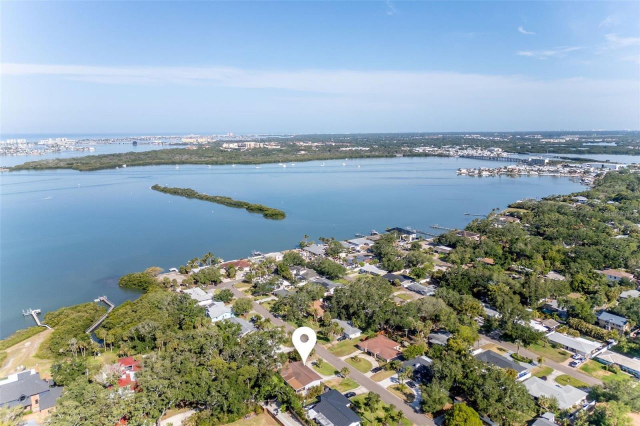 8242 31st Terrace N, Saint Petersburg, FL 33710 Photo