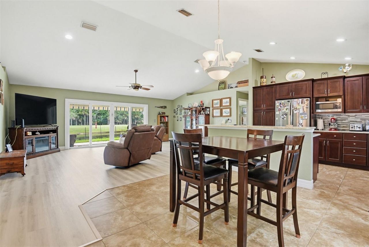 5479 Saint Regis Way, Port Orange, FL 32128