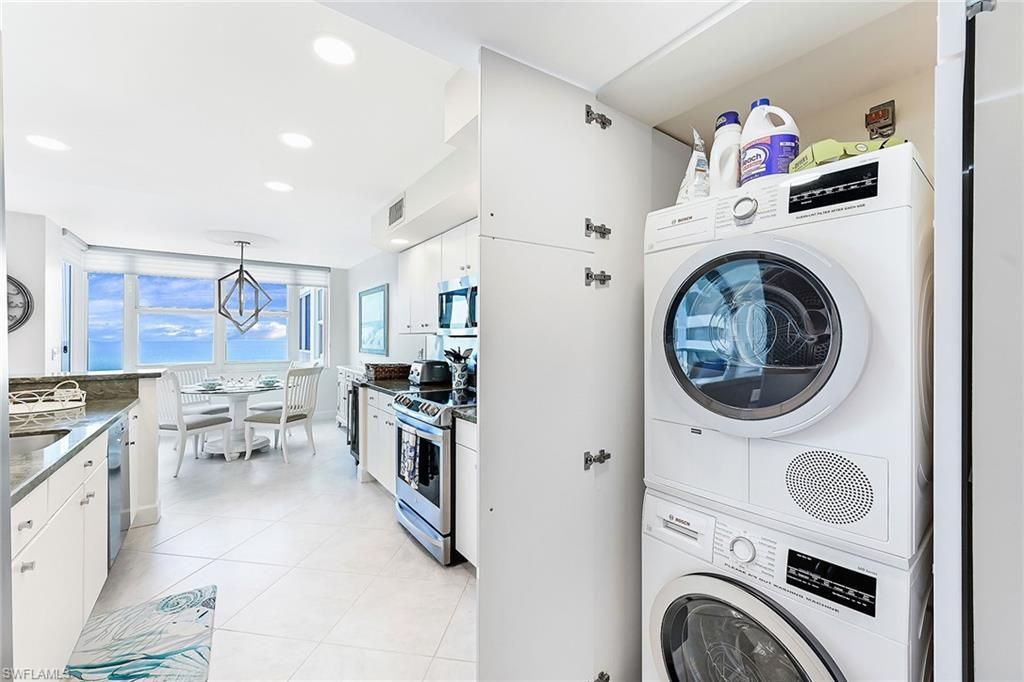5550 Heron Point Dr, Unit 1702, Naples, FL 34108 Photo