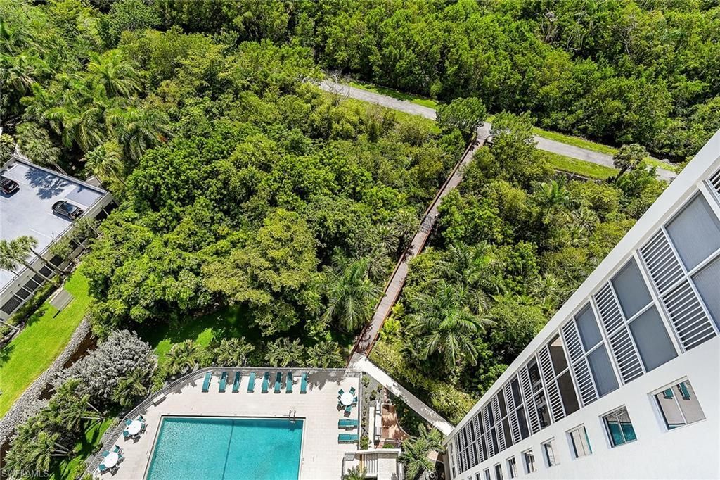 5550 Heron Point Dr, Unit 1702, Naples, FL 34108 Photo