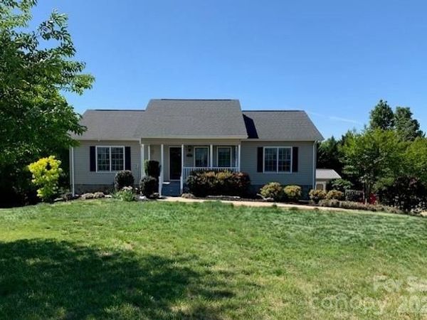 3061 Dry Ponds Road, Granite Falls, NC 28630