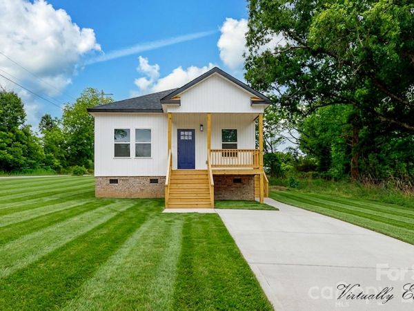 7.5 Wilson Avenue , Great Falls, SC 29055