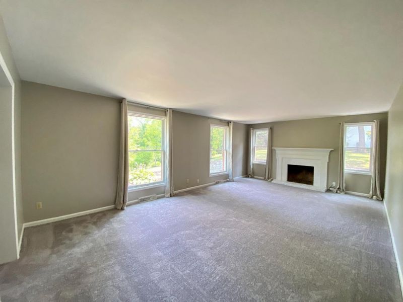 8525 Camargo Road, Indian Hill, OH 45243 Photo 9
