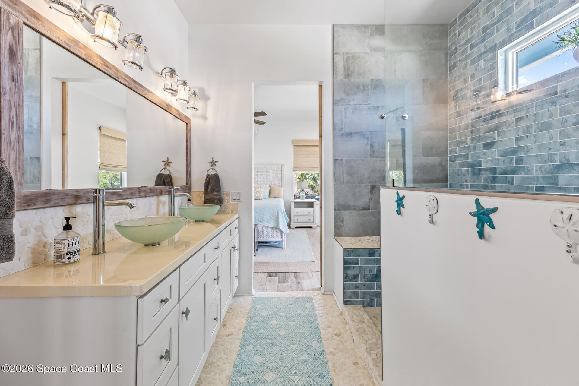 18 Vip Island, Unit B, Grant-valkaria, FL 32949 Photo
