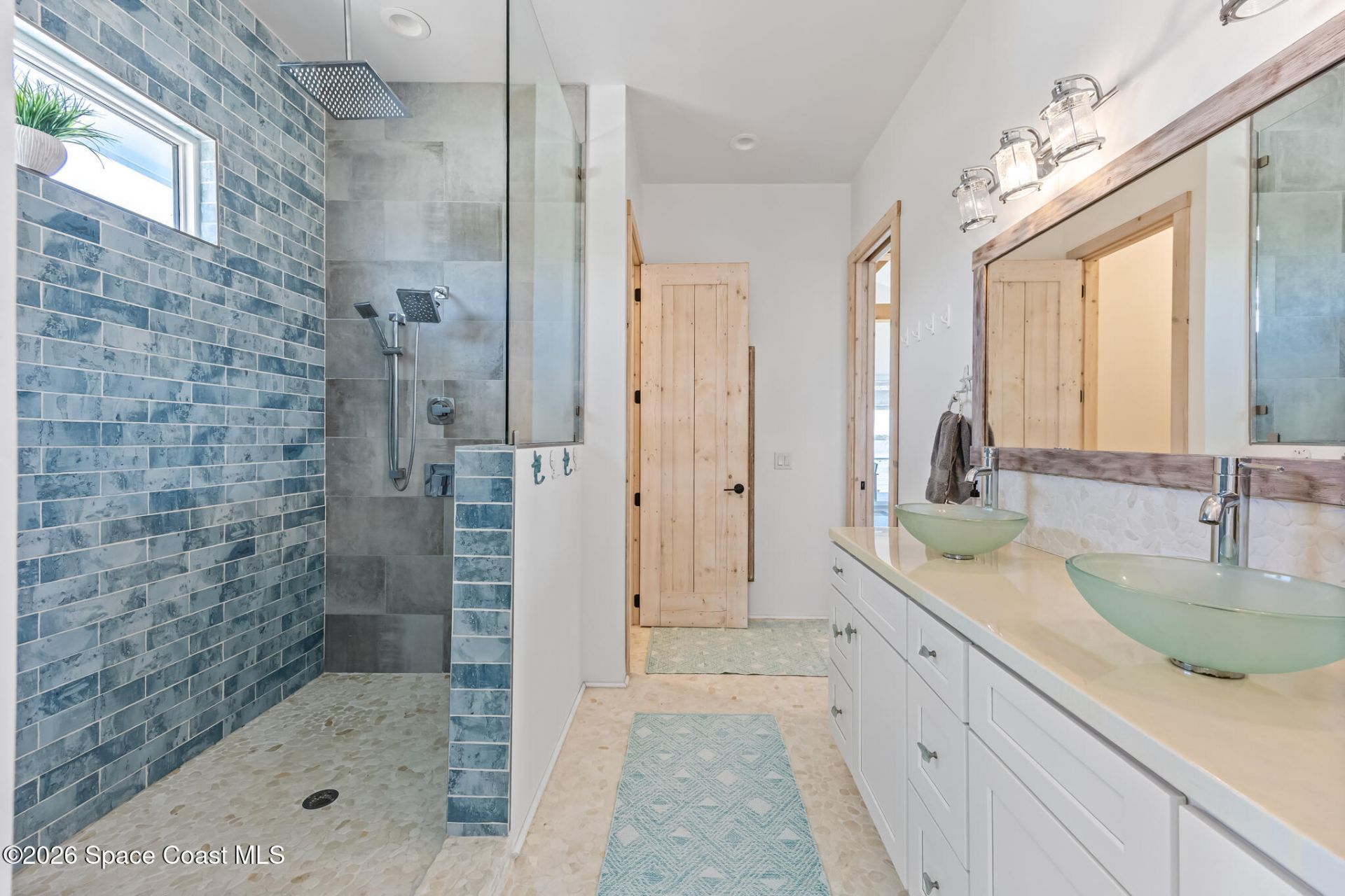 18 Vip Island, Unit B, Grant-valkaria, FL 32949 Photo