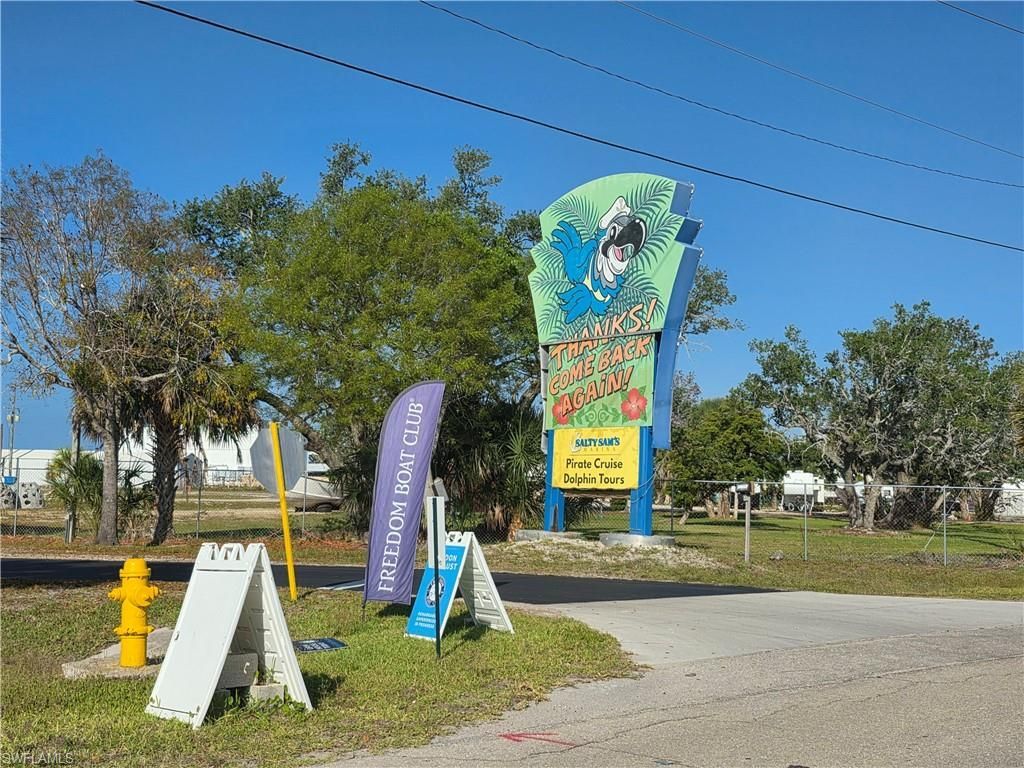 8 Helen Ln, Fort Myers Beach, FL 33931 Photo