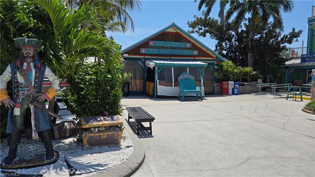 8 Helen Ln, Fort Myers Beach, FL 33931 Photo