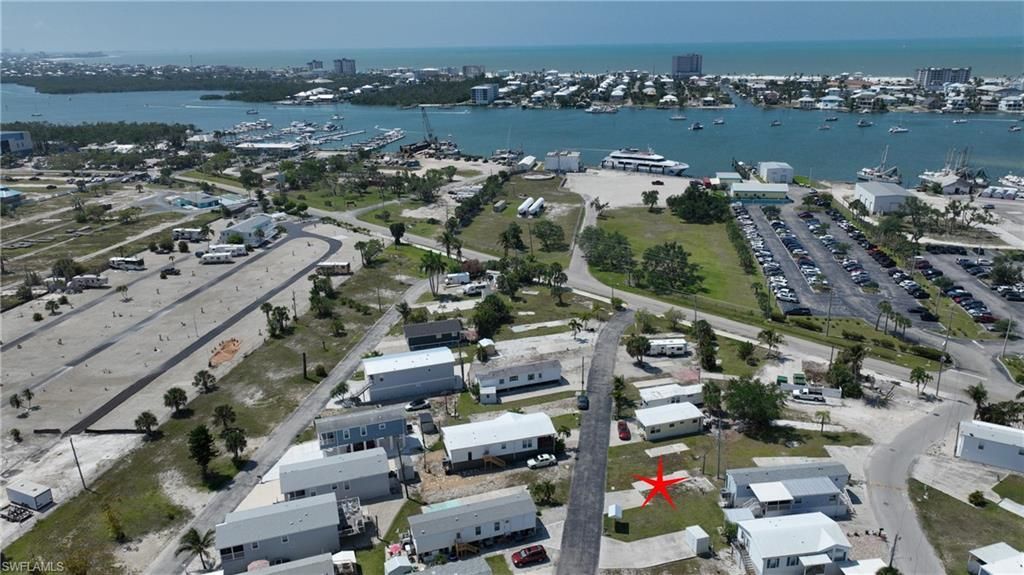 8 Helen Ln, Fort Myers Beach, FL 33931 Photo