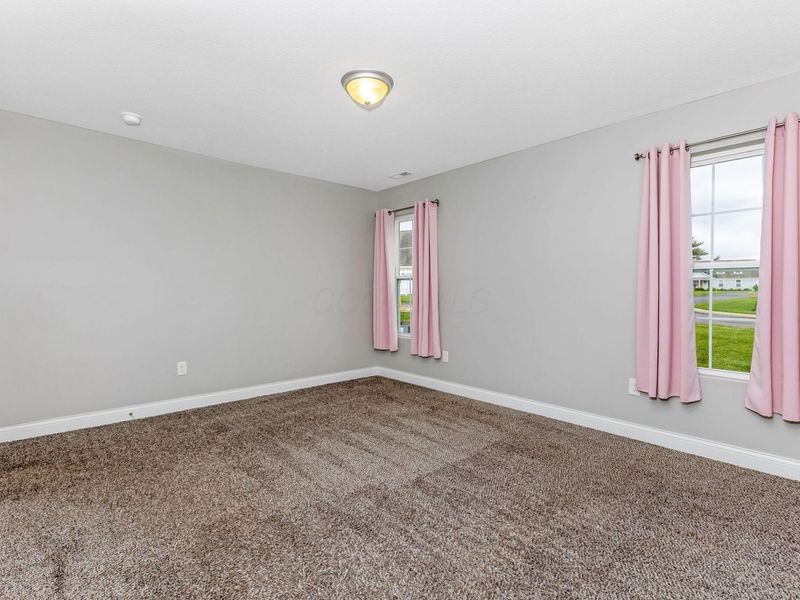 802 Cumberland Meadows Circle, Hebron, OH 43025 Photo 12