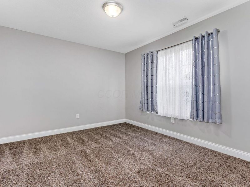 802 Cumberland Meadows Circle, Hebron, OH 43025 Photo 18