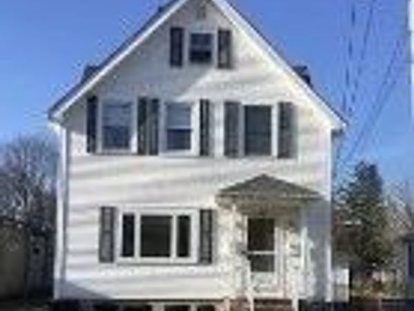 212 School Street, Taunton, MA 02769