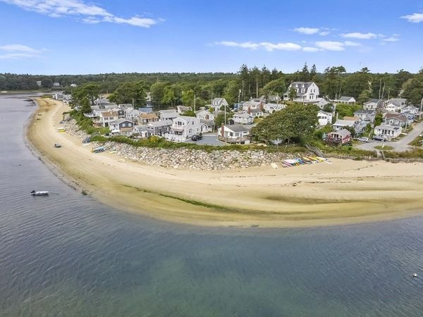 13 Hideaway Village, Unit G, Bourne, MA 02532