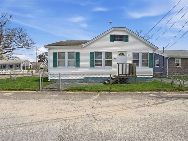 26 Bayview Street, Wareham, MA 02571