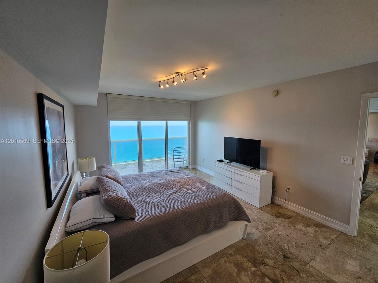 1800 S Ocean Dr , Unit 2602, Hallandale Beach, FL 33009 Photo