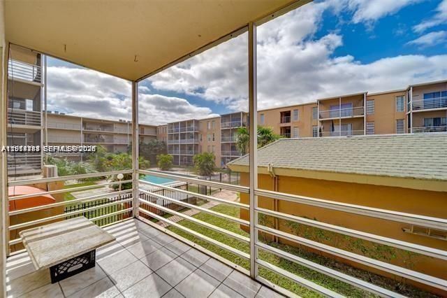 4848 NW 24th Ct, Unit 230, Lauderdale Lakes, FL 33313 Photo
