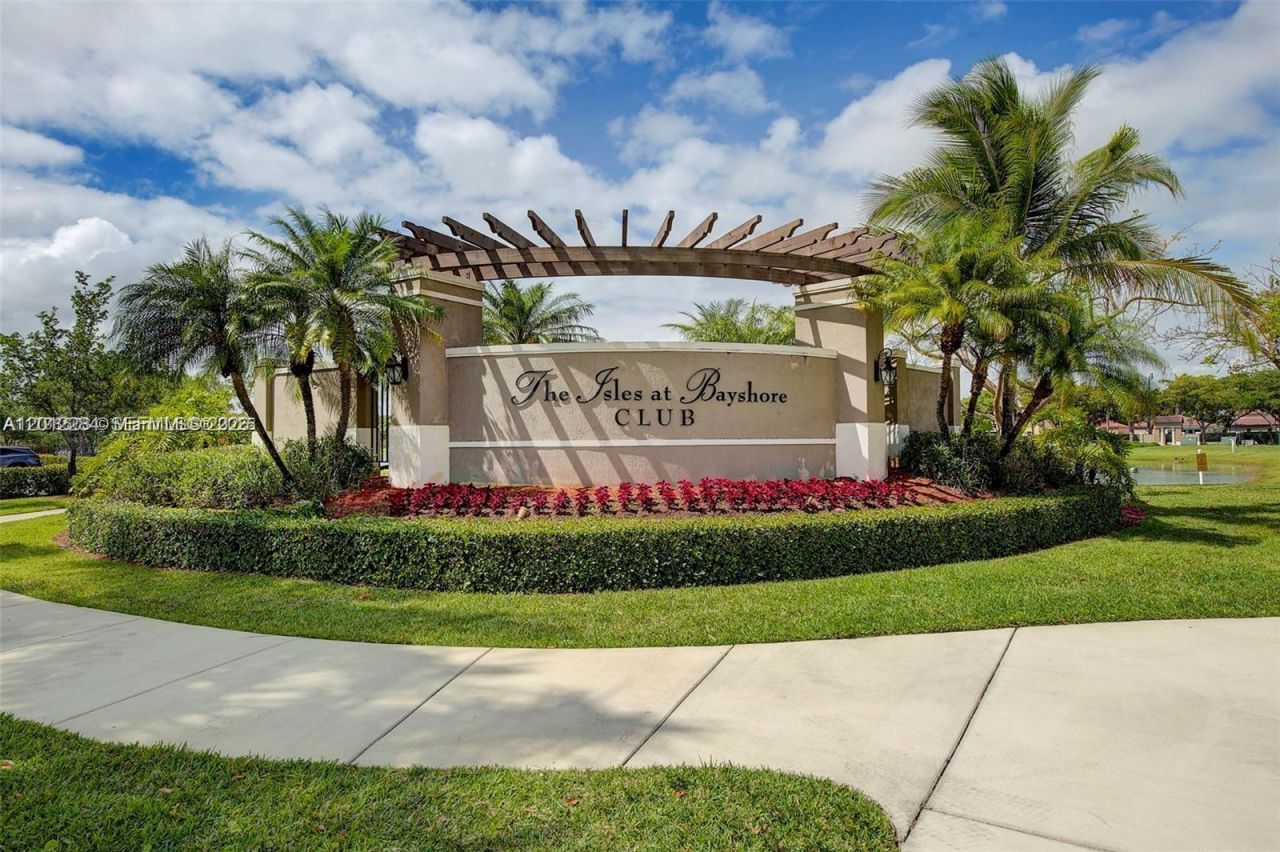 9363 SW 227 , Unit 4, Miami, FL 33190 Photo