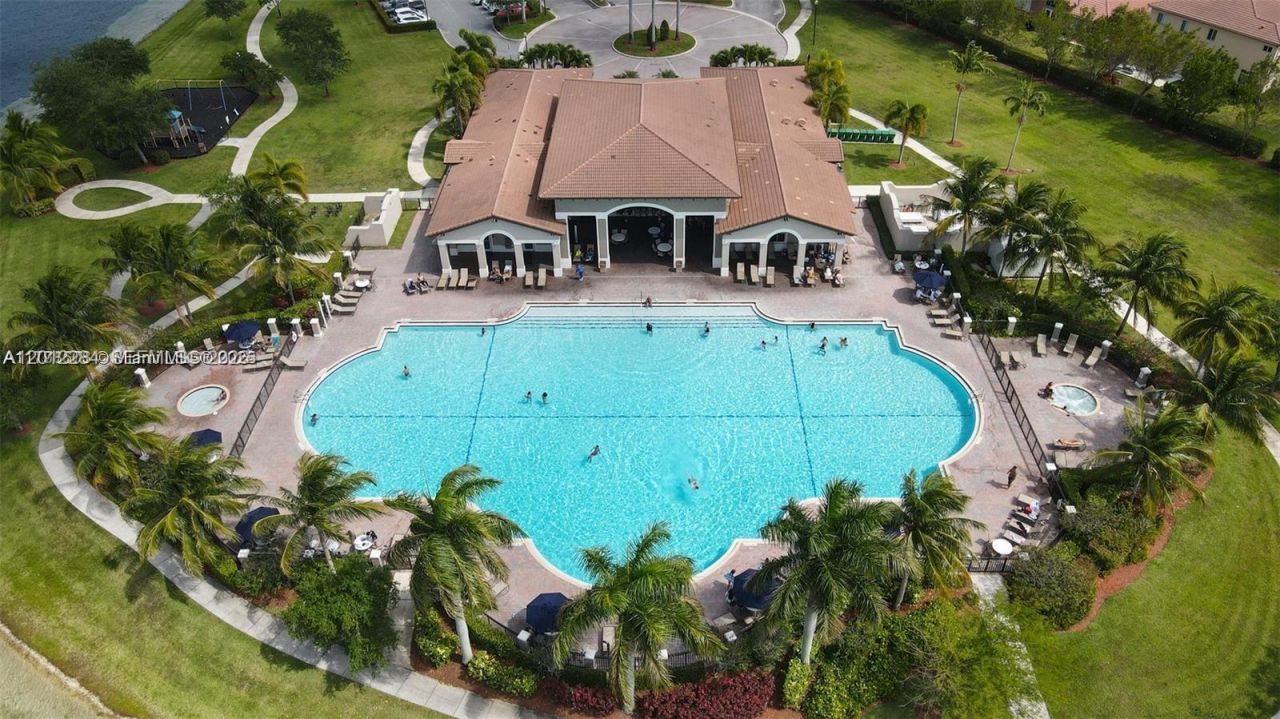 9363 SW 227 , Unit 4, Miami, FL 33190 Photo