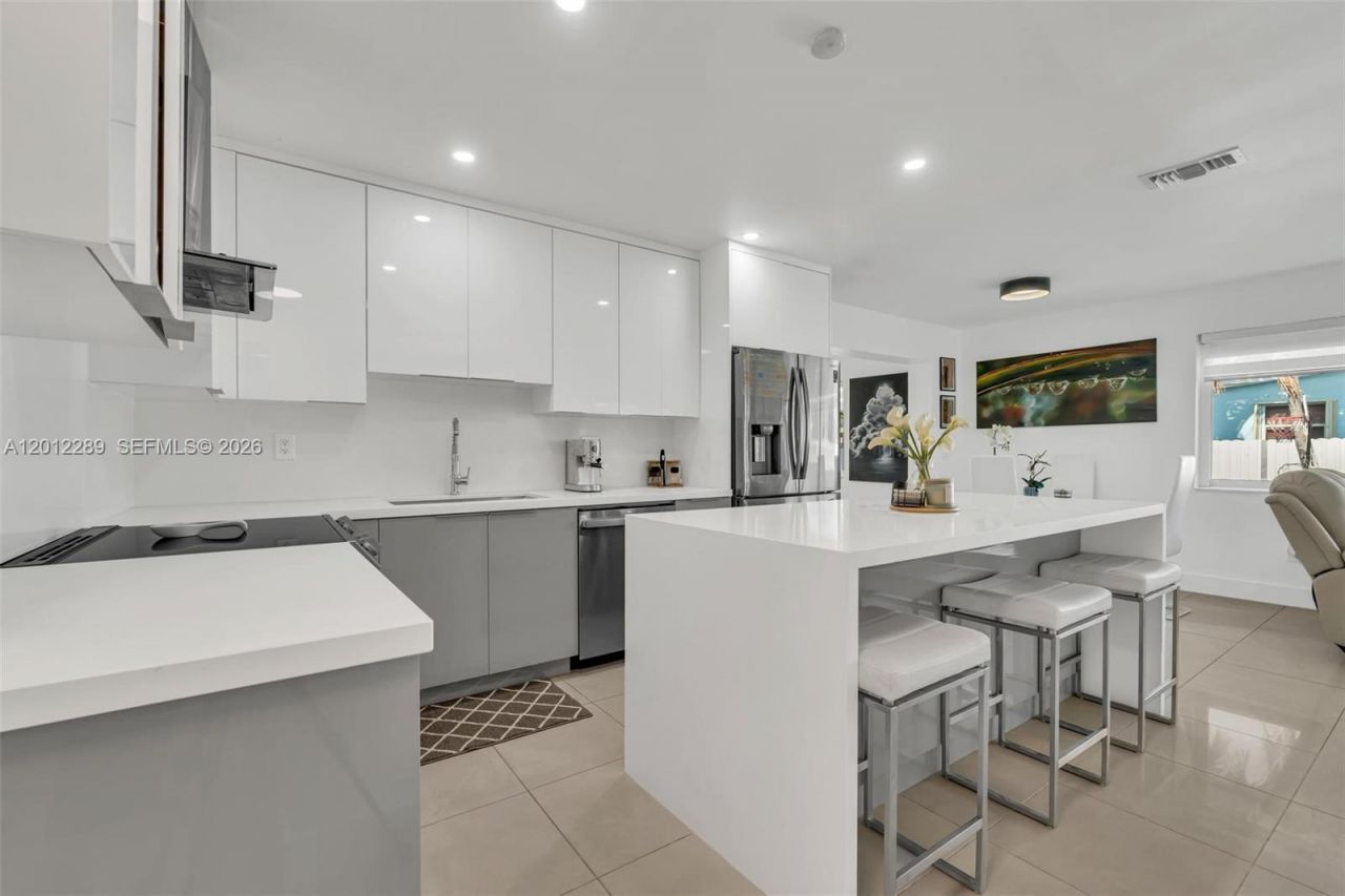 11500 SW 57th Ter, Miami, FL 33173 Photo