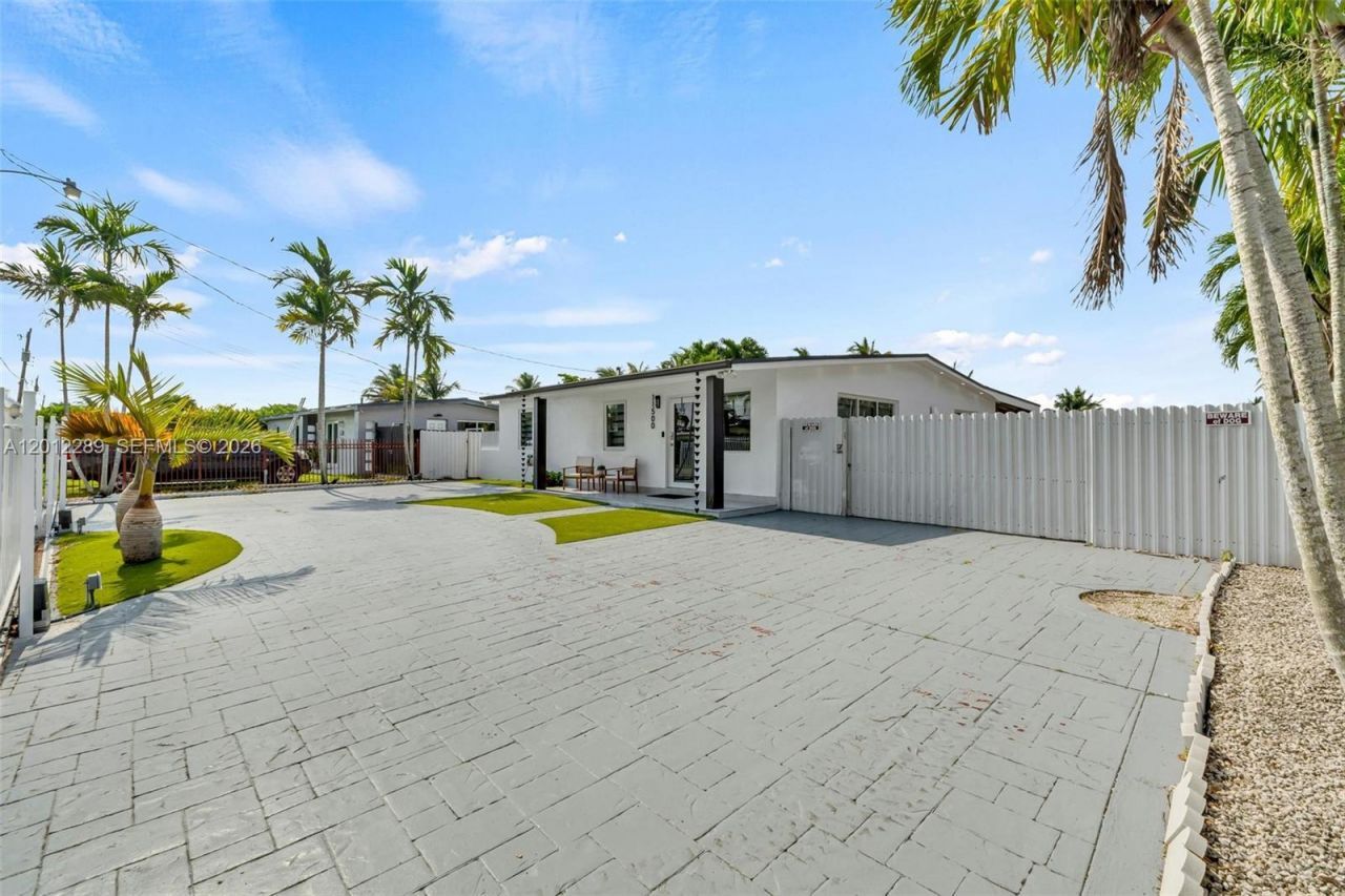 11500 SW 57th Ter, Miami, FL 33173 Photo