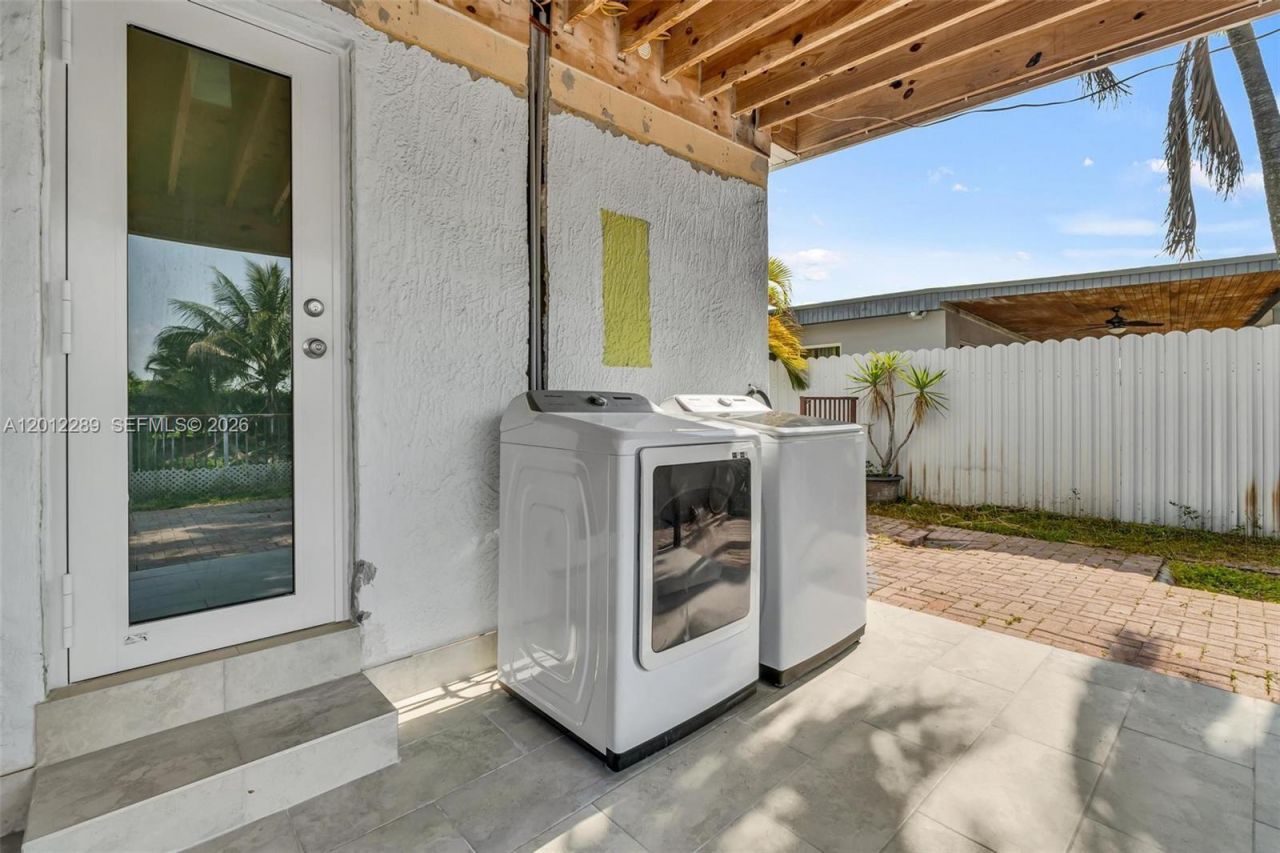 11500 SW 57th Ter, Miami, FL 33173 Photo