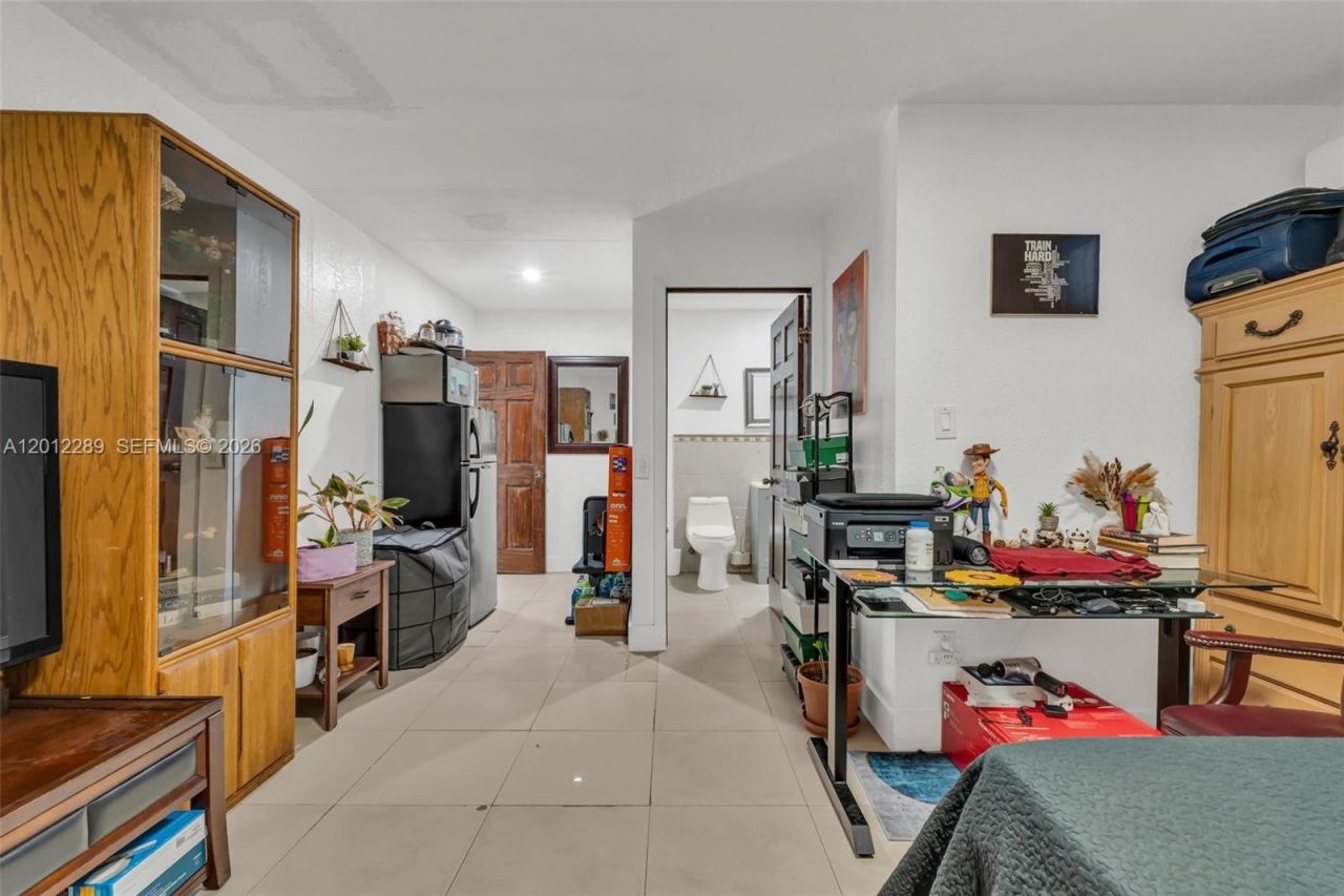 11500 SW 57th Ter, Miami, FL 33173 Photo