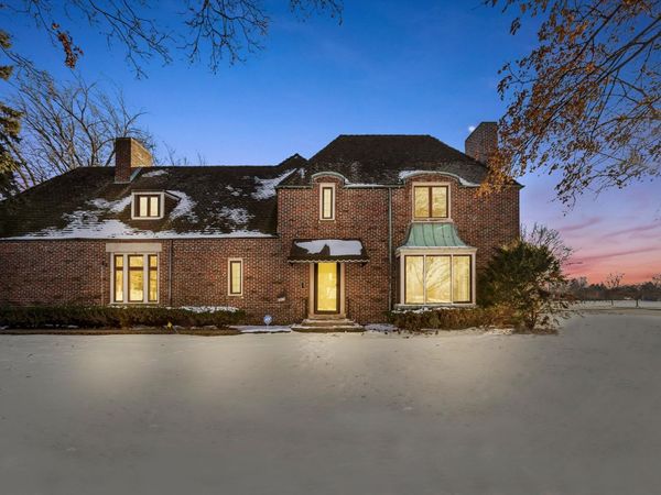 11731 S Bell Avenue, Chicago, IL 60643