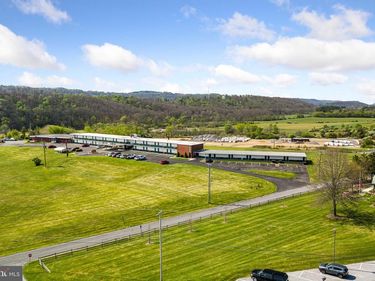 6920 MOTOR INN, HUNTINGDON, PA 16652