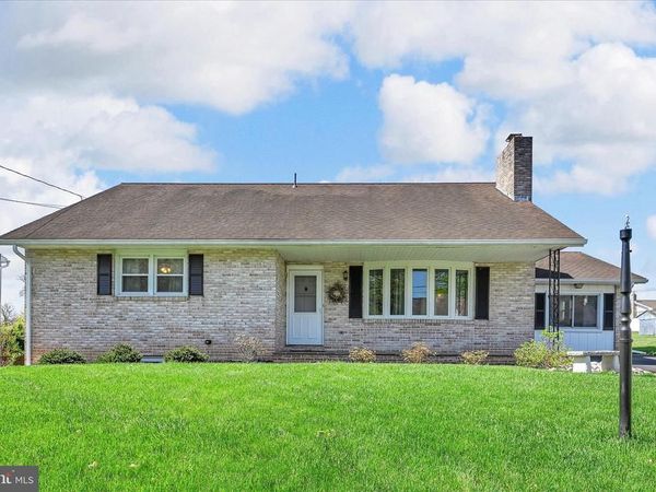 25 FREDERICK AVENUE , DENVER, PA 17517