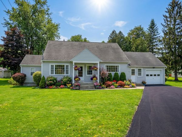 14 Lansing Street, Hagaman, NY 12086