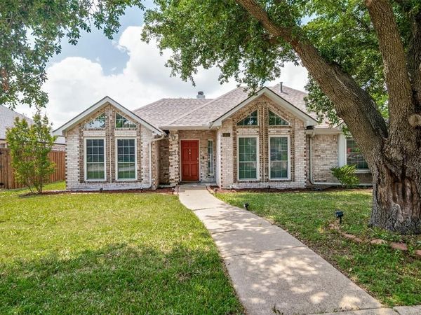 6417 Rosebud Drive, Rowlett, TX 75089