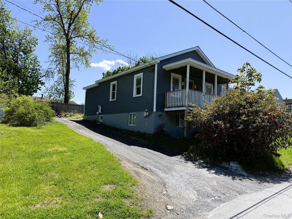109 Myrtle Avenue , New Windsor, NY 12553
