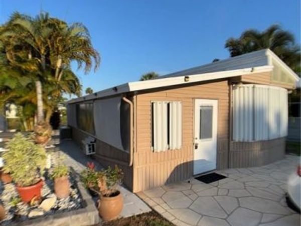 254 Bass CT , Unit 254, NAPLES, FL 34145