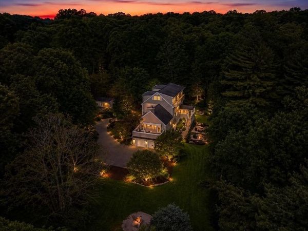 19 Pheasant Lane, Topsfield, MA 01983