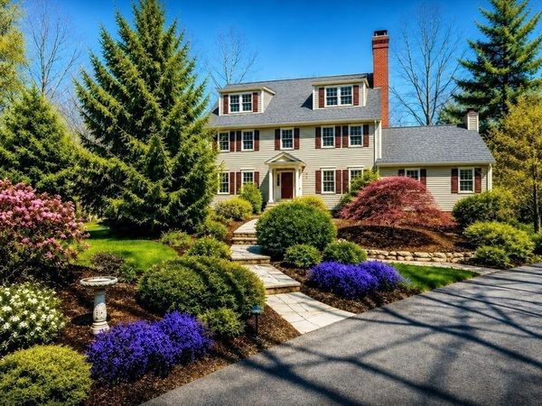 19 Pheasant Lane, Topsfield, MA 01983