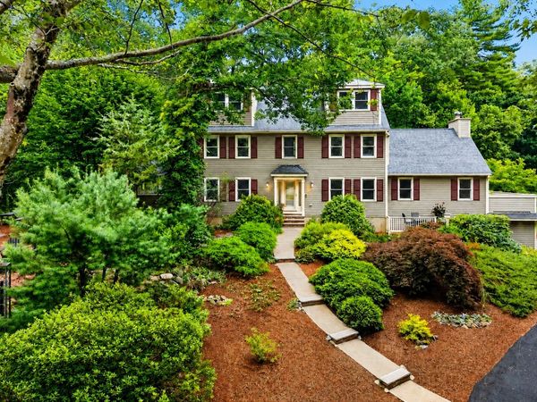 19 Pheasant Lane, Topsfield, MA 01983