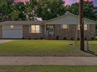 504 Case Street, Heber Springs, AR 72543