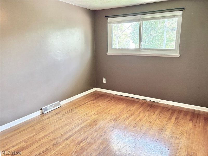 183 E Overlook Drive, Eastlake, OH 44095 Photo 17