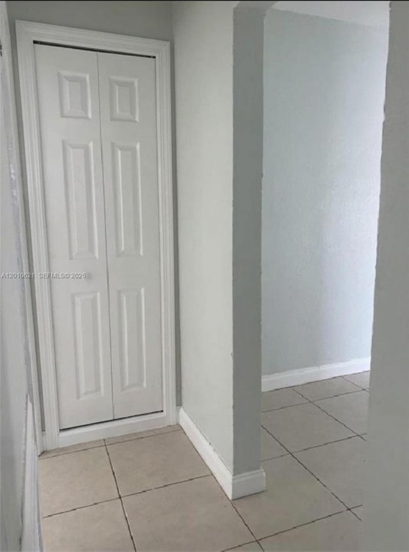 2412 SW 11th St, Unit 1, Miami, FL 33135 Photo